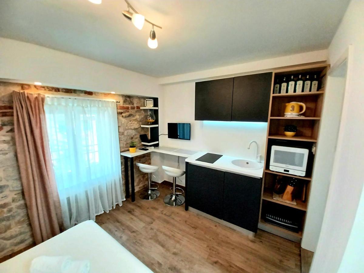 Studio Apartmani Pomalo/ Take It Easy Split Exterior photo